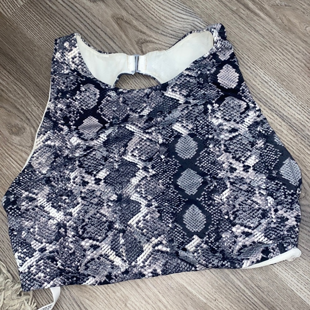 Victoria Secret Open back sports bra